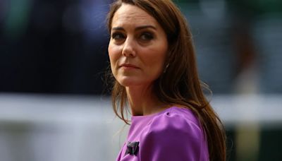 Las vacaciones de Kate Middleton en verano durante su recuperación contra el cáncer: junto a los reyes y alejados de Harry y Meghan