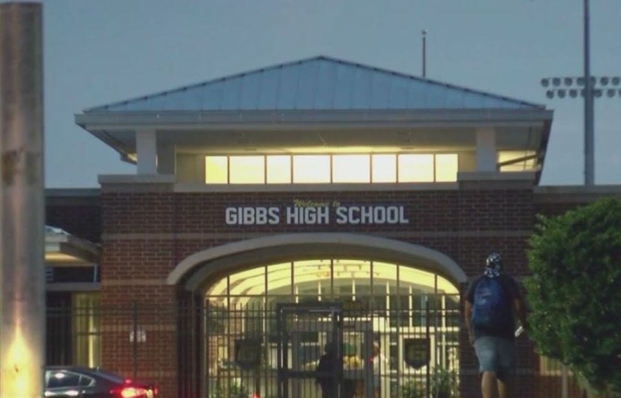 10th grader arrested for bringing gun to St. Pete school: police