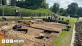 Chichester: Archaeologists discover Norman bridge during dig