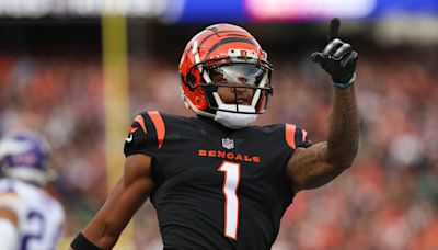 Video: Bengals' Ja'Marr Chase Shows Off New Diamond Grills Amid NFL Contract Rumors