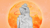 Your Weekly Love Horoscope Is Both Hot & Cold, So Get Ready For Temperatures To Shift