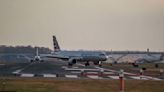 NEW: Lawmakers blast DCA flight additions after second runway near-miss | ARLnow.com