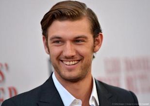 Alex Pettyfer