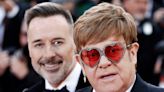 Elton John will nur noch für seine Teenager-Söhne da sein