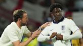 Jermain Defoe backs Kobbie Mainoo and Cole Palmer to give England ‘identity’