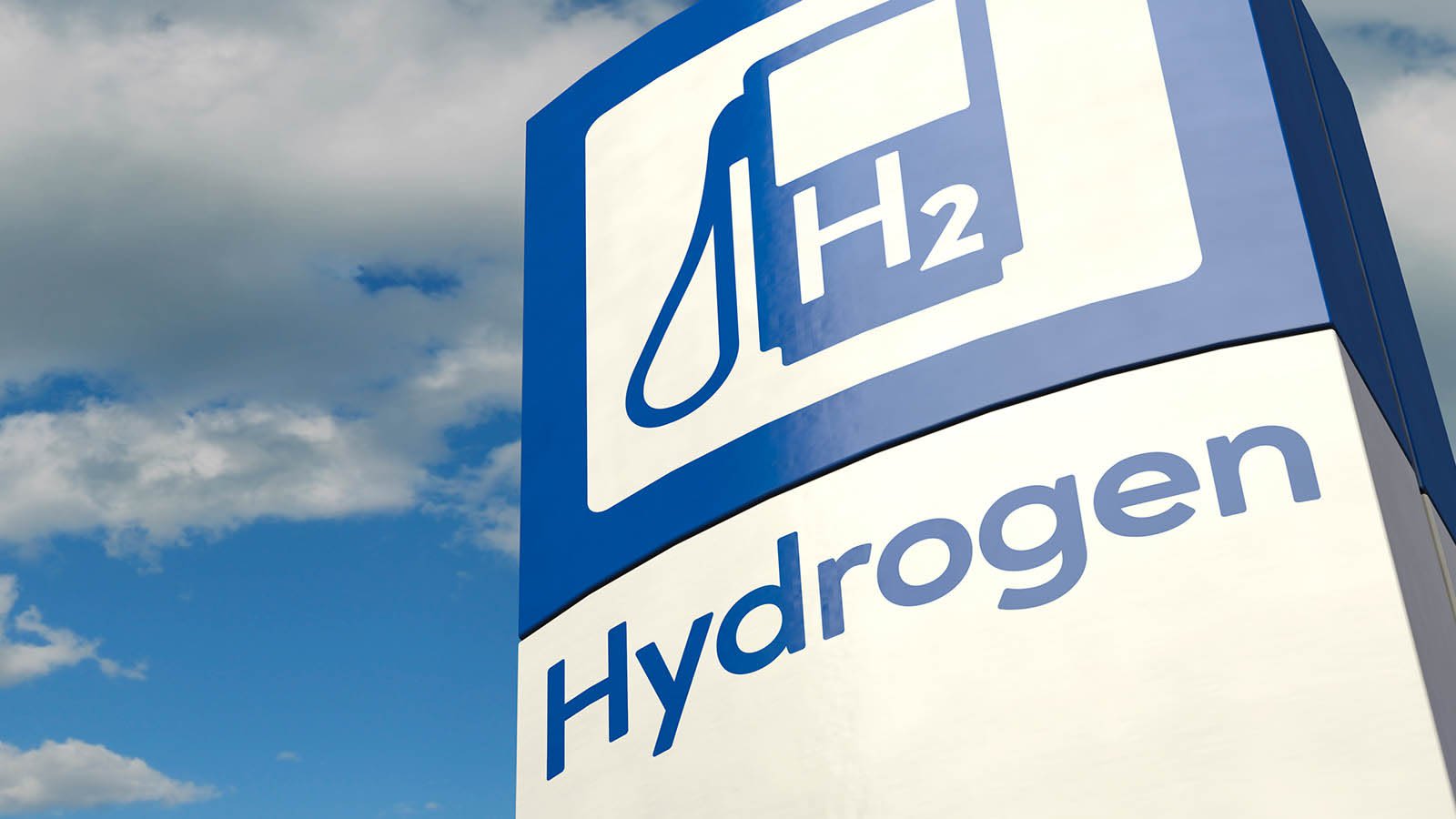 3 Hydrogen Stocks to Buy on the Dip: April 2024