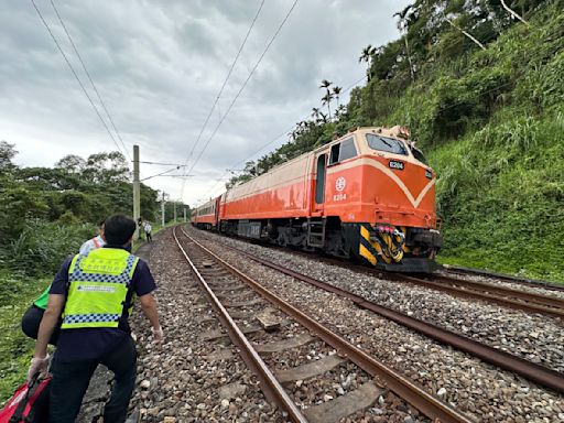 花蓮67歲老翁入侵軌道遭火車擦撞 送醫救治列車延誤半小時