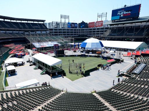 MLB All-Stars back in Arlington, where 11 future Hall of Famers started outside in Texas heat in ’95