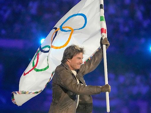 Au revoir! Paris passes the torch to Los Angeles in spectacular Olympics closing ceremony