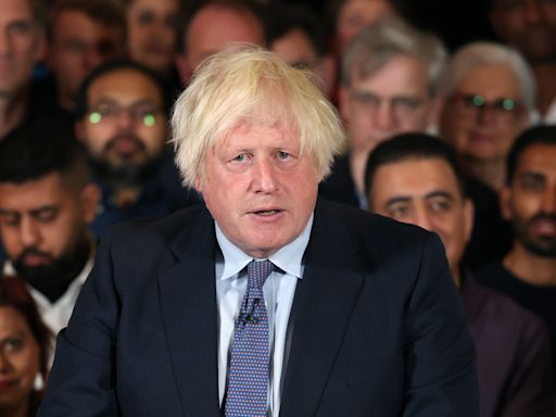 Boris Johnson dice que la decisión de Starmer de aceptar regalos parece "avaricia"