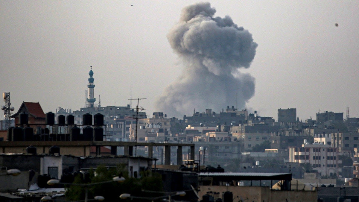 Israeli airstrike on Rafah kills 2 top Hamas commanders, dozens of civilians