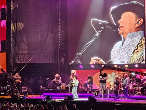 George Strait plays for 47,000 at Ford Field, salutes officers in wake of Trump shooting