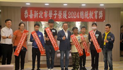 2024總統教育獎 侯友宜接見獲選學子 (圖)