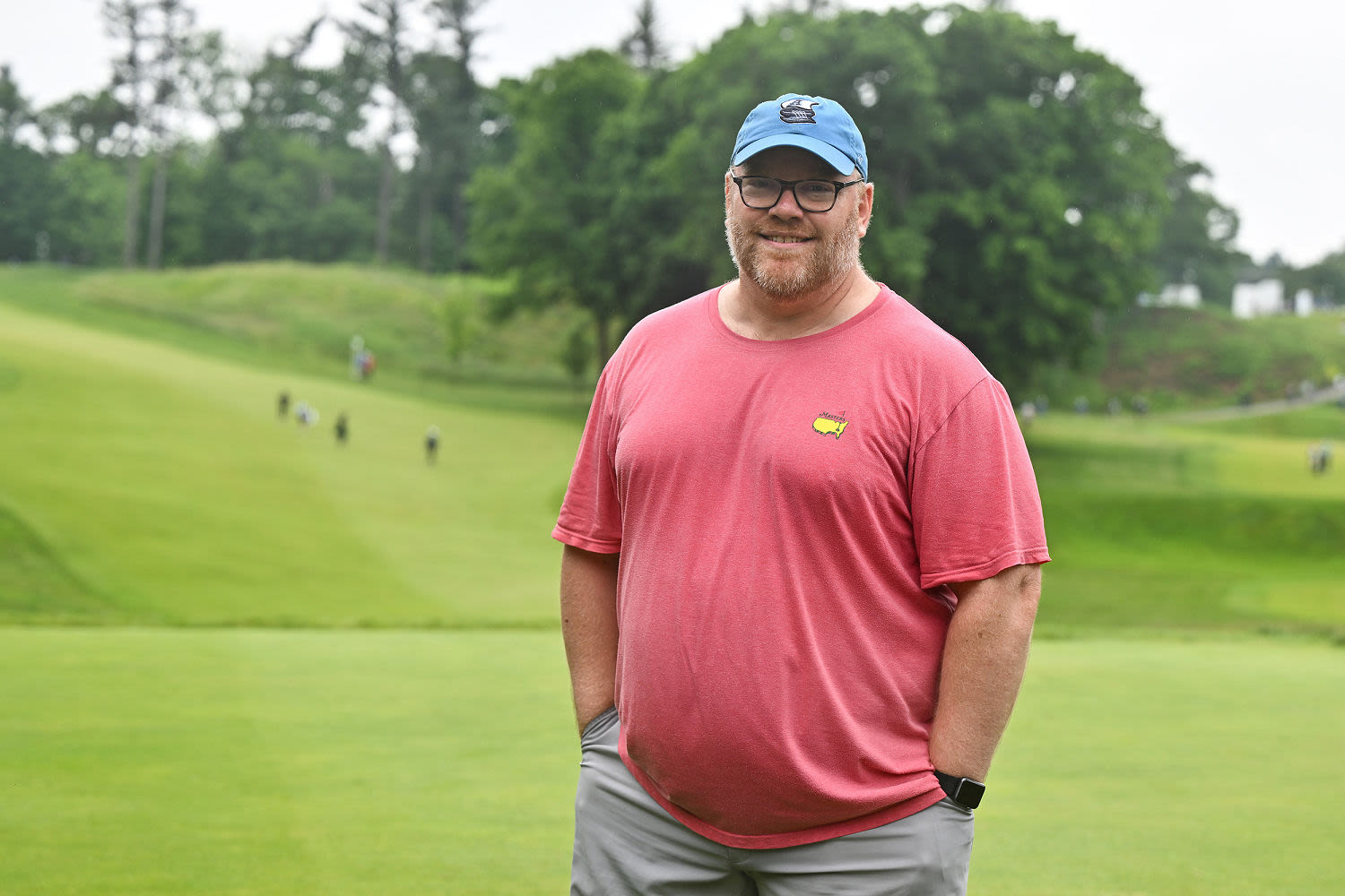 Watch a local fan step in as an unexpected caddie for a golfer at PGA event