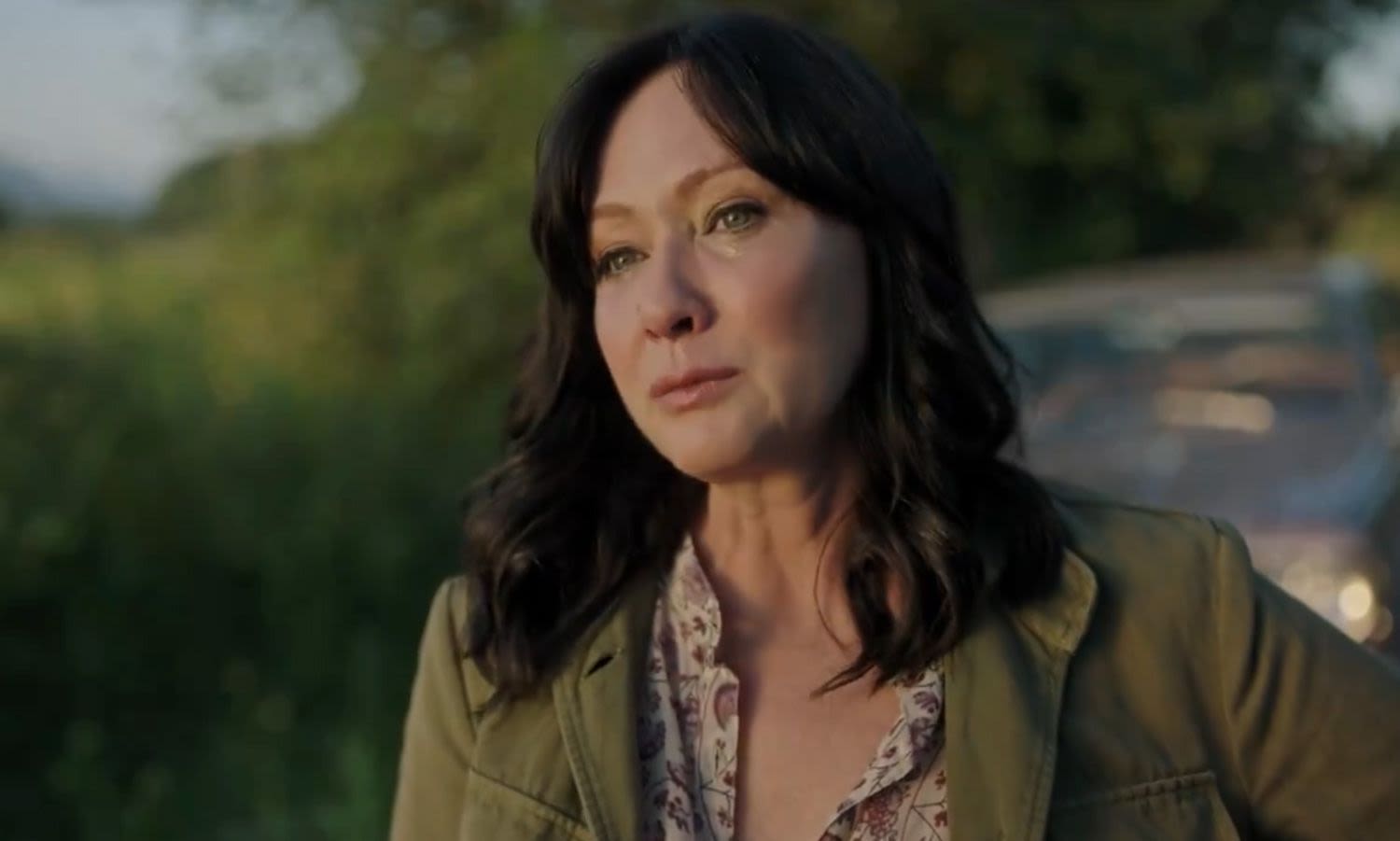 Shannen Doherty Paid Tribute to Luke Perry with Emotional 'Riverdale' Cameo: "He Saved My Life"