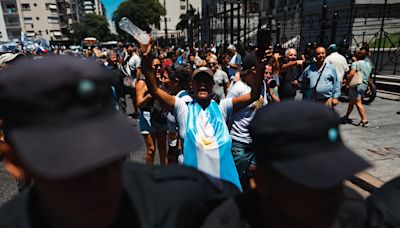 Huelga nacional en Argentina promete paralizar el jueves el país por el "ajuste brutal" de Milei