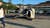 Fallece un joven en Cangas tras el impacto brutal de un Porsche Cayenne que huía de la Policía