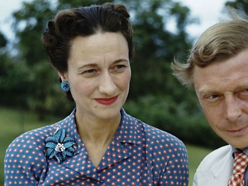 Wallis Simpson's final days as Edward's tragic wife 'prisoner' in bedroom