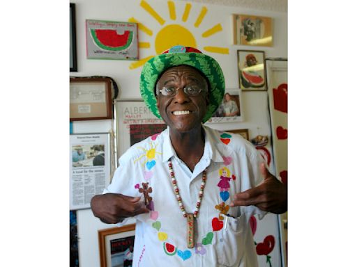 Wally Amos, 88, of cookie fame, died at home in Hawaii. He lost Famous Amos but found other success