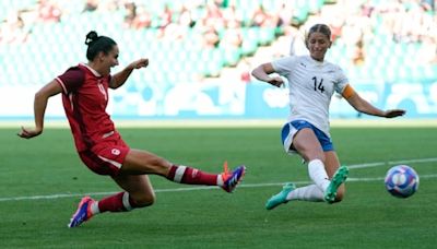 Canadian women's soccer team avoids upset, rallies past New Zealand in Olympic opener amid drone scandal | CBC Sports