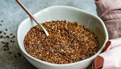 How to Eat Flax Seeds the Right Way, According to Experts