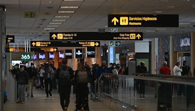 Caos en el aeropuerto internacional de Lima por un fallo eléctrico que afectó a 10.000 pasajeros