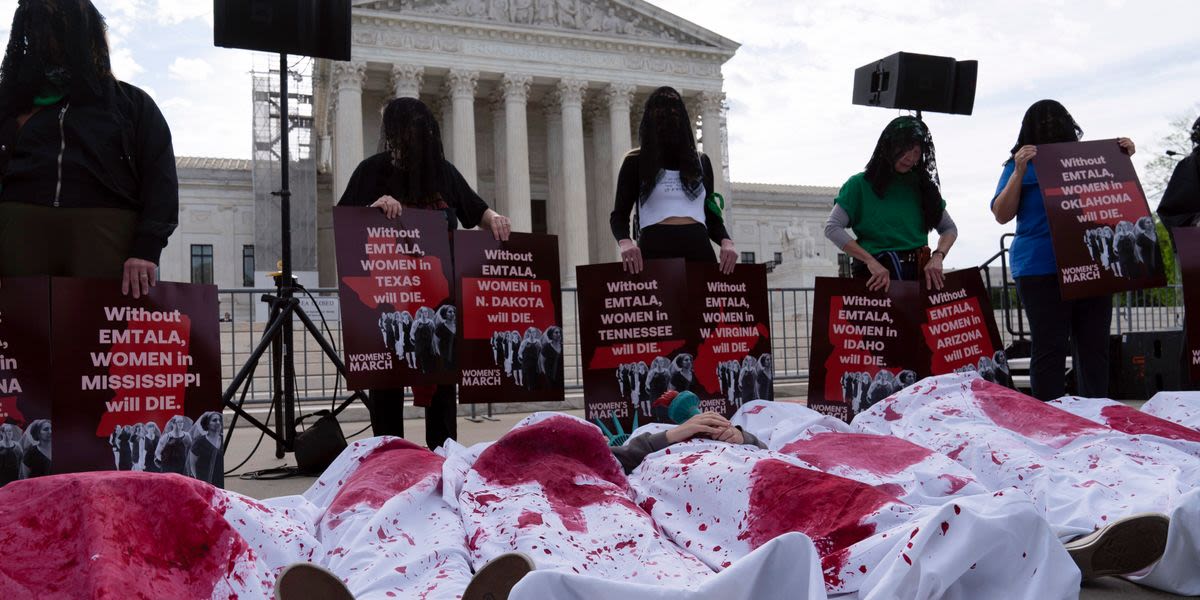 Conservative SCOTUS Almost Entirely Ignores Pregnant Patients In Emergency Abortion Arguments