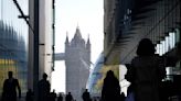 "Massive," "stronger momentum": Analysts weigh in on surprise U.K. economic growth By Investing.com