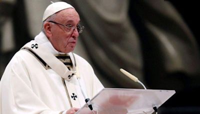 Papa Francisco pede desculpas após usar termo homofóbico em reunião: "Viadagem"