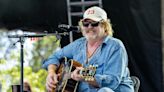 Charlie Robison, self-proclaimed 'bad boy of country music,' died Sunday in San Antonio