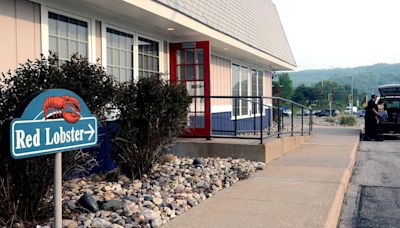 La Crosse Red Lobster restaurant one of dozens closed Monday amid parent company's financial struggles