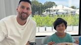 La tierna foto de Messi con su hijo que se volvió viral por un detalle inesperado en el menú | Por las redes