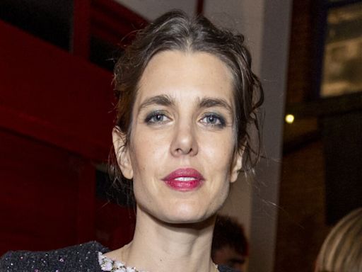 Charlotte Casiraghi, son enfance hors de Monaco : la scolarité inattendue de la fille de Caroline de Monaco