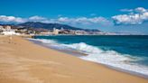 Spain holidaymakers warned after 48 beaches hit with ‘Black Flag’ due to pollution and dog poo