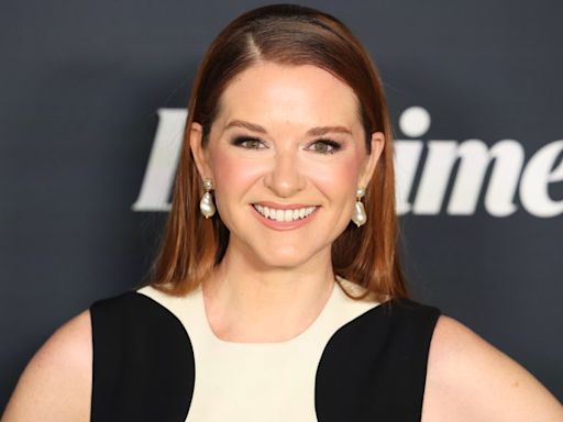 Grey’s Anatomy’s Sarah Drew to Star in Mistletoe Murders Series Adaptation at Hallmark Media