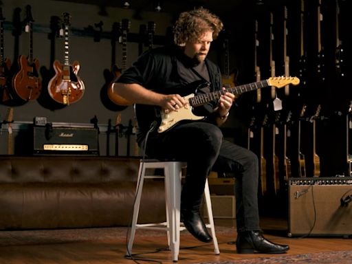 JD Simo demos Mike Bloomfield's old '63 Strat and proves more than worthy of it