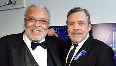 'Star Wars' icon Mark Hamill mourns Darth Vader actor James Earl Jones: 'RIP dad'