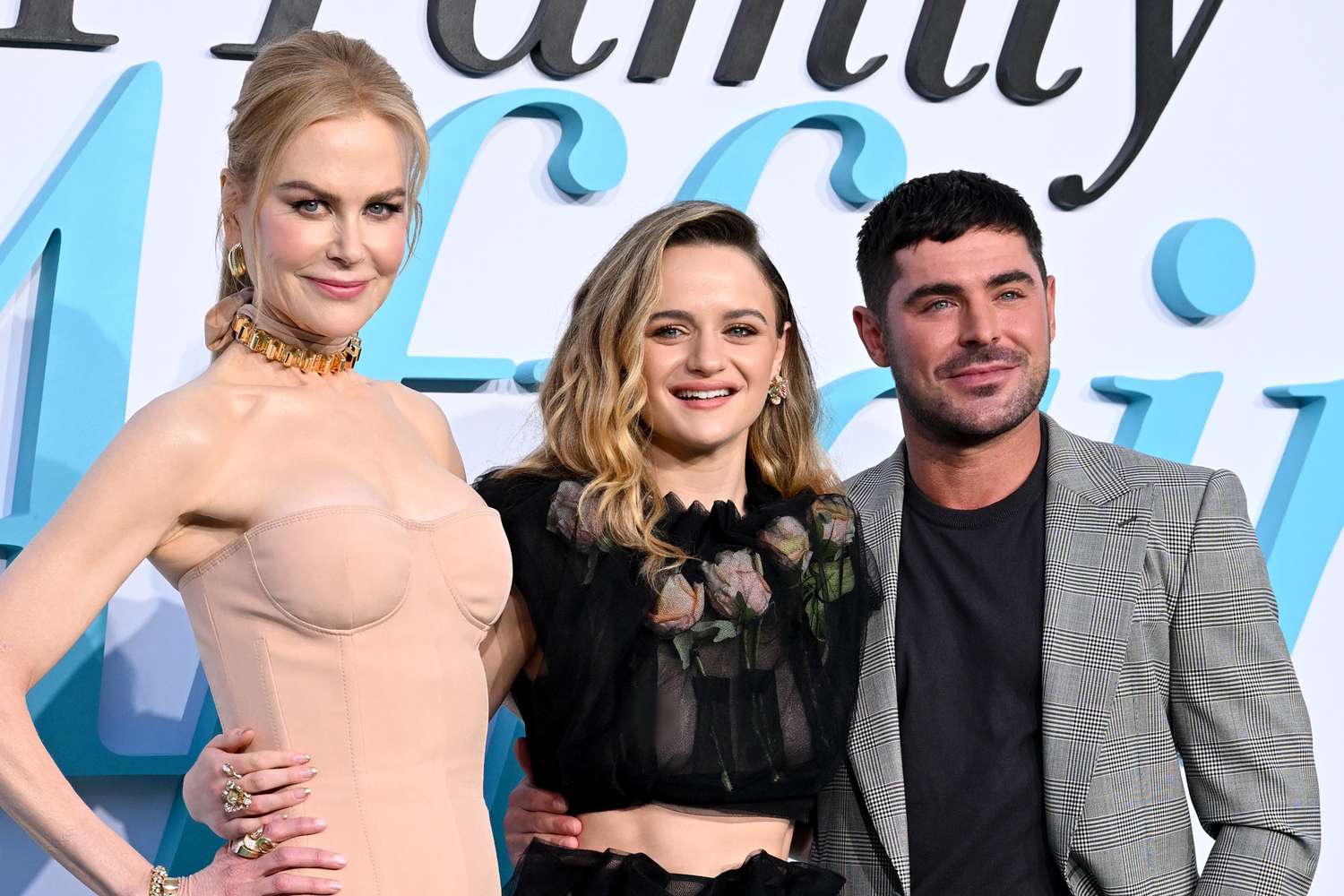 Nicole Kidman, Joey King and Zac Efron Pose for Photos at 'A Family Affair' Premiere in L.A.