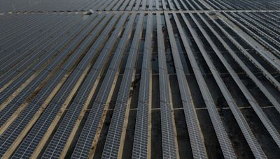 China Rules Solar Energy, but Its Industry at Home Is in Trouble
