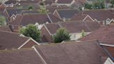 10% annual jump in home mover numbers, Lloyds Bank finds