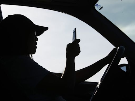 Pennsylvania to ban cell phone use while driving and require police to collect traffic stop data