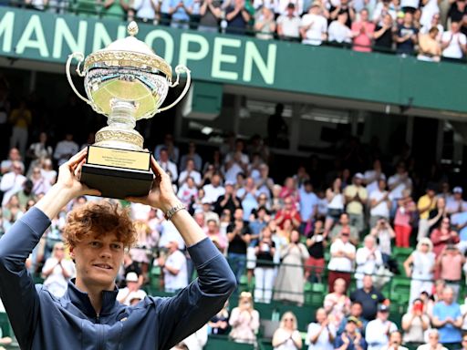 Jannik Sinner prolonga su temporada mágica: ganó en Halle, su primer título sobre césped