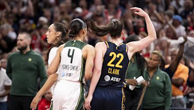 Charles Barkley Calls Out WNBA Players for Caitlin Clark Treatment