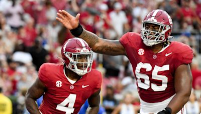 What college football games are today? Alabama-Wisconsin headlines Saturday's action