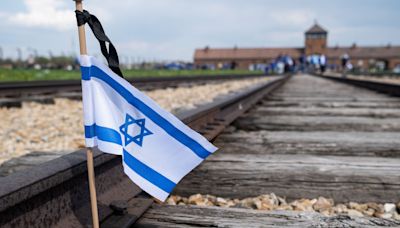 How Yom HaShoah is being marked 7 months after the deadliest day for Jews since the Holocaust - Jewish Telegraphic Agency