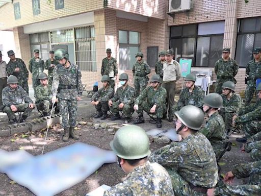 後備軍人「收教召」逾期報到遭起訴！法官查出他「坐牢中」判無罪 - 新聞