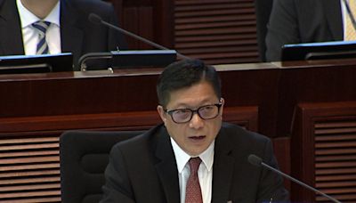 鄧炳強稱目標今年提交消防安全建築物條例修訂草案 - RTHK