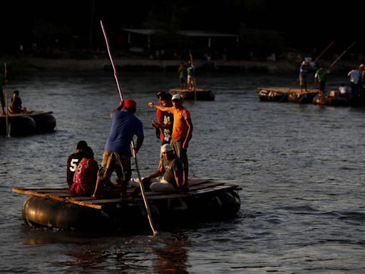 Autoridades de EE.UU. interceptan a 40 migrantes en Bahamas y repatrian a otros 52 a Cuba