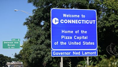 'Late Show' host Stephen Colbert mocks CT's new highway signs: 'Nothing means anything anymore'