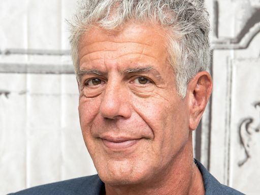 Anthony Bourdain's Ultra-Rich Mashed Potatoes Were Inspired By A Famous Chef